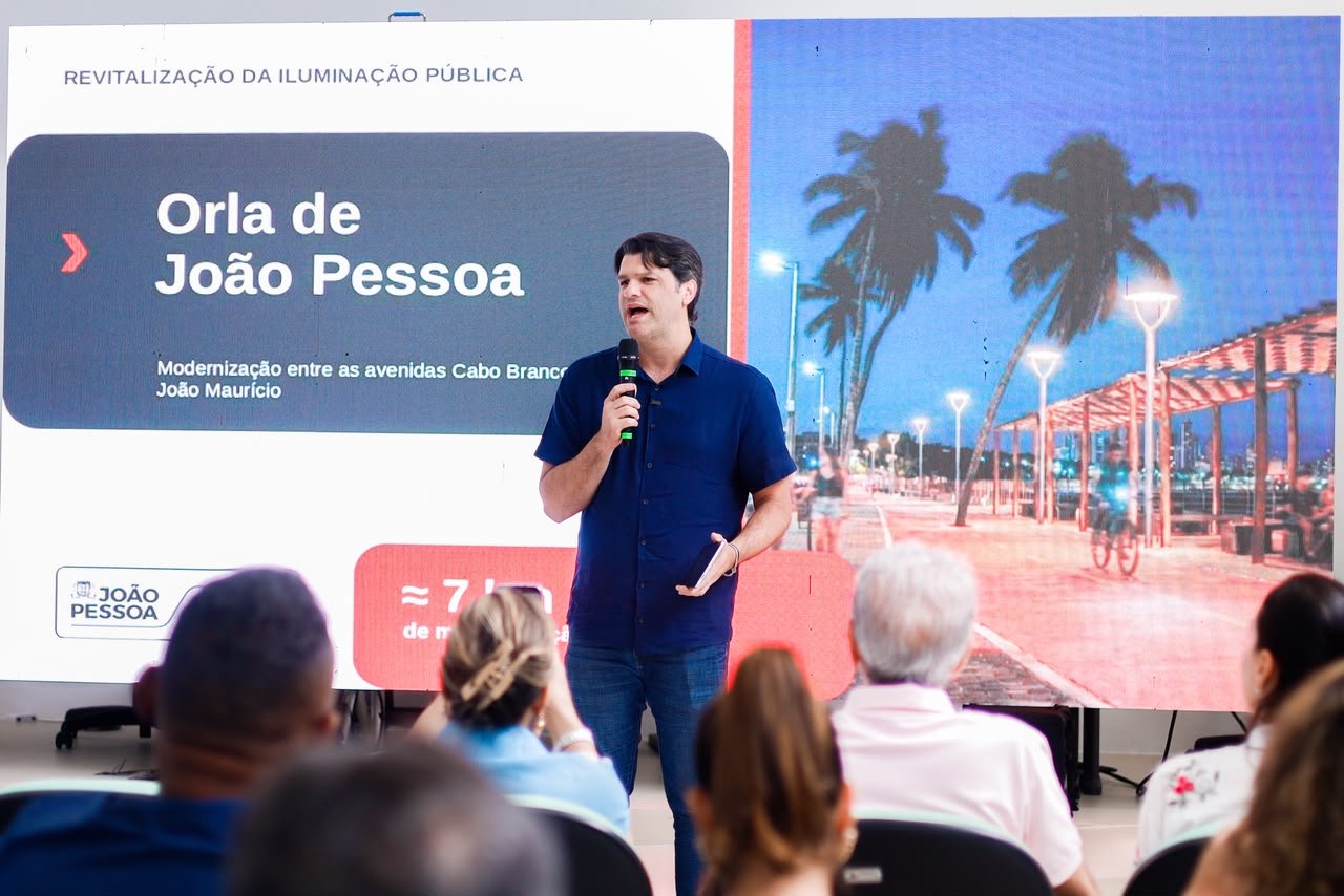 Leo Bezerra autoriza implementação da nova iluminação da Orla Marítima, mais tecnológica, econômica e eficiente