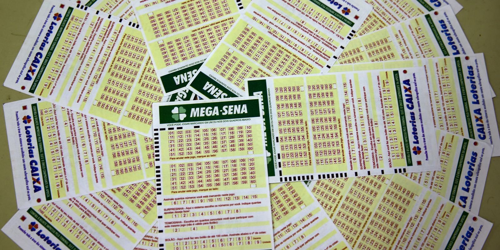Mega-Sena acumula para R$ 75 milhões; confira os números sorteados Mega-Sena acumula para R$ 75 milhões; confira os números sorteados