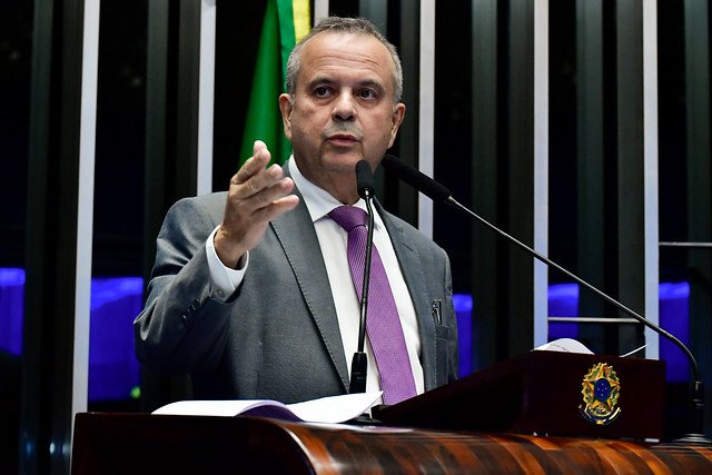 Contexto do alerta de Marinho sobre Flávio Bolsonaro e as eleições