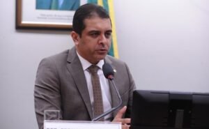Comissão debate buscas por crianças e adolescentes desaparecidos