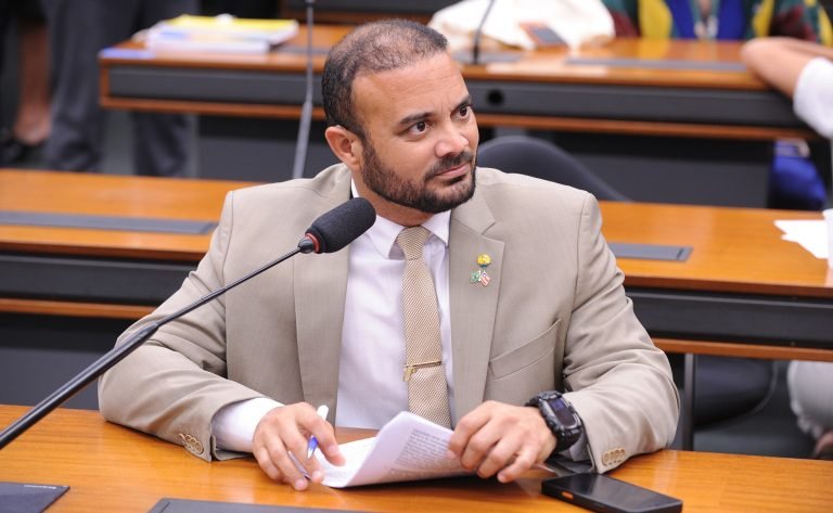 Projeto padroniza termos sobre saúde da mulher e maternidade em documentos federais Projeto padroniza termos sobre saúde da mulher e maternidade em documentos federais