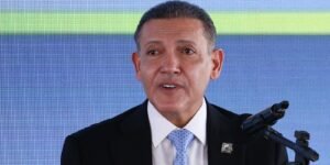 TSE: seções eleitorais ainda abertas devem manter votação até as 19h