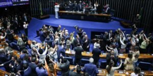 Imprensa estrangeira vê vitória de Lula em aprovação do fim da 6×1