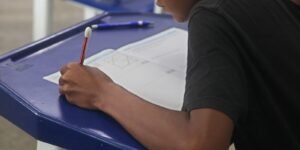 Alunos e professores participam hoje de Olimpíada de Matemática